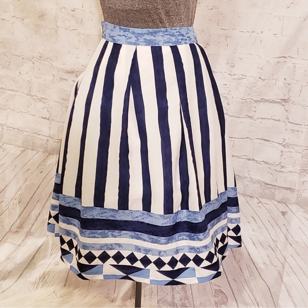miami Flare Skirt Soft Box Pleats Lined Small